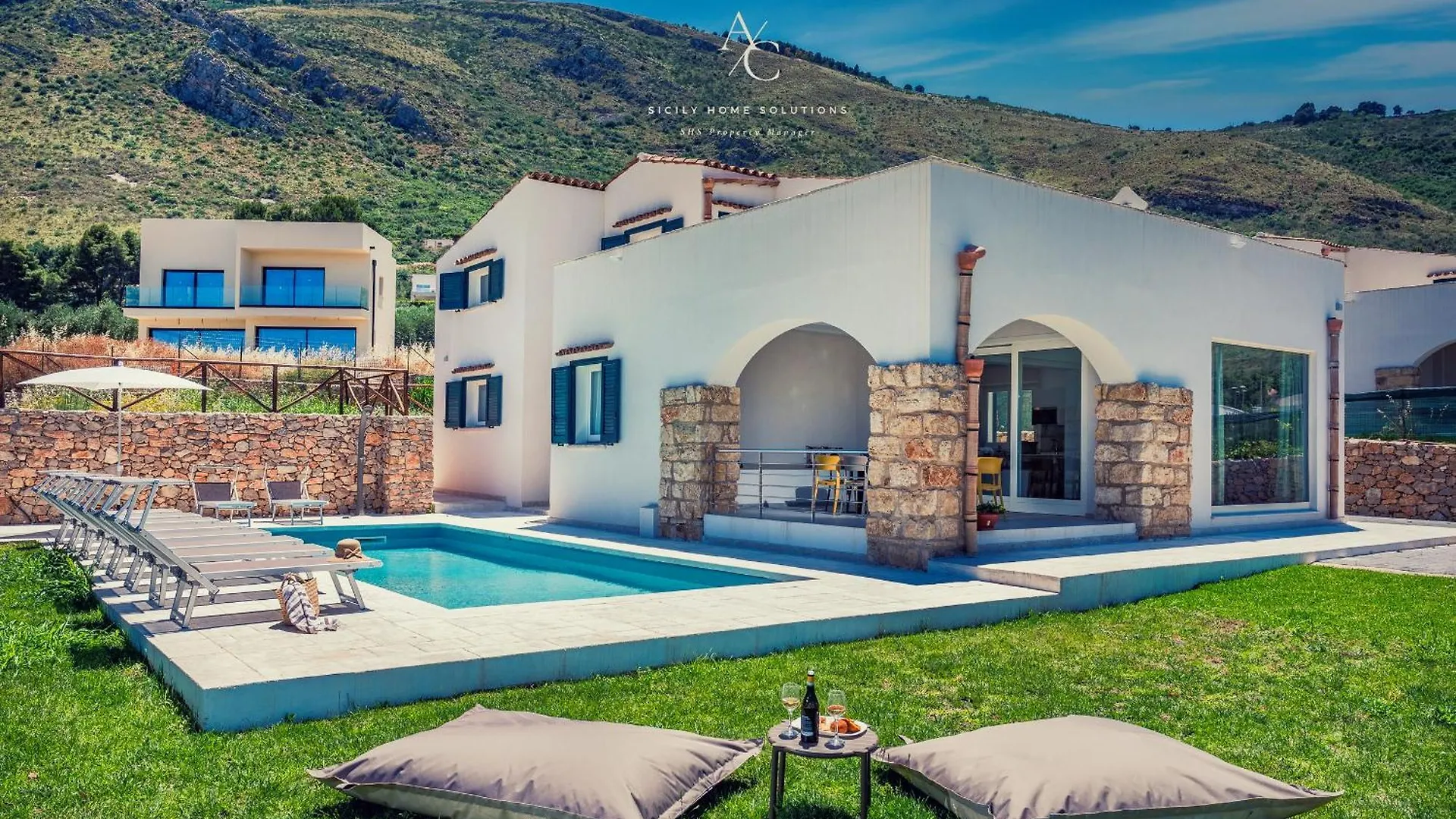 Villa Aglea Luxury By Sicily Home Solutions カステッランマーレ・デル・ゴルフォ